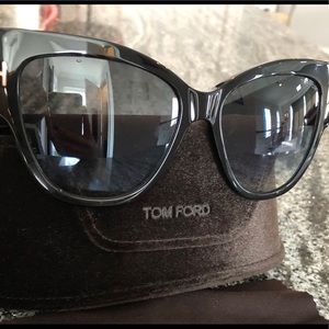 Tom Ford Cat Eye Anoushka Sunglasses